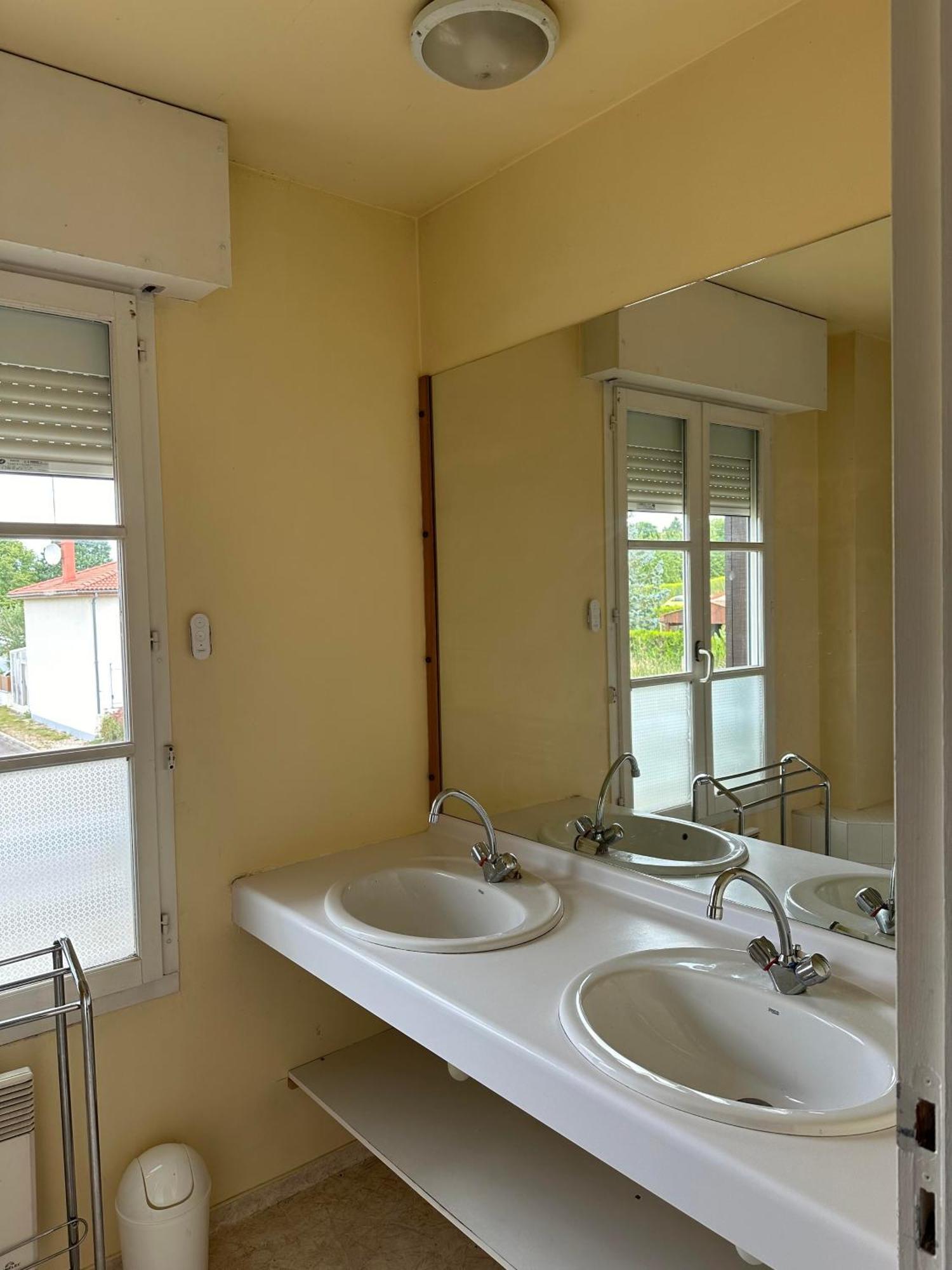 Charmante Maison Comme Chez Soi Saint-Amand-sur-Fion エクステリア 写真