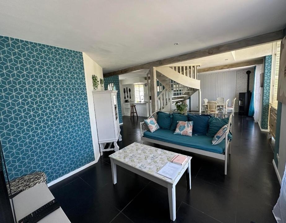 Charmante Maison Comme Chez Soi Saint-Amand-sur-Fion エクステリア 写真